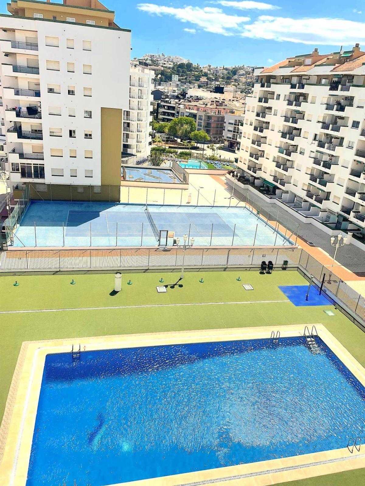 Apartamento Loft Primera Linea De Playa, Vistas Altas Mar Y Castillo Peniscola Exterior photo